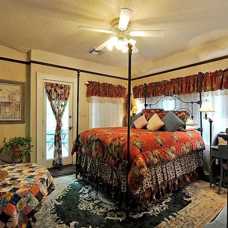 Austin'S Inn At Pearl Street Екстер'єр фото