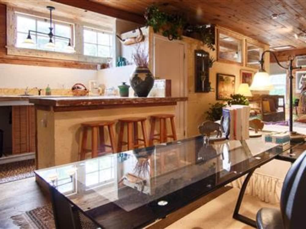 Austin'S Inn At Pearl Street Екстер'єр фото