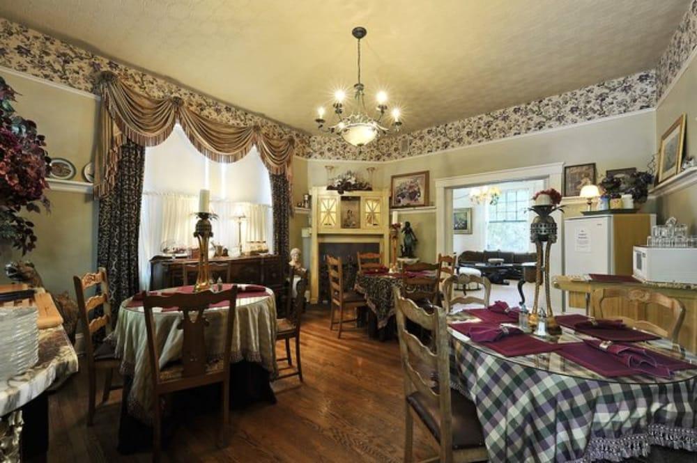 Austin'S Inn At Pearl Street Екстер'єр фото